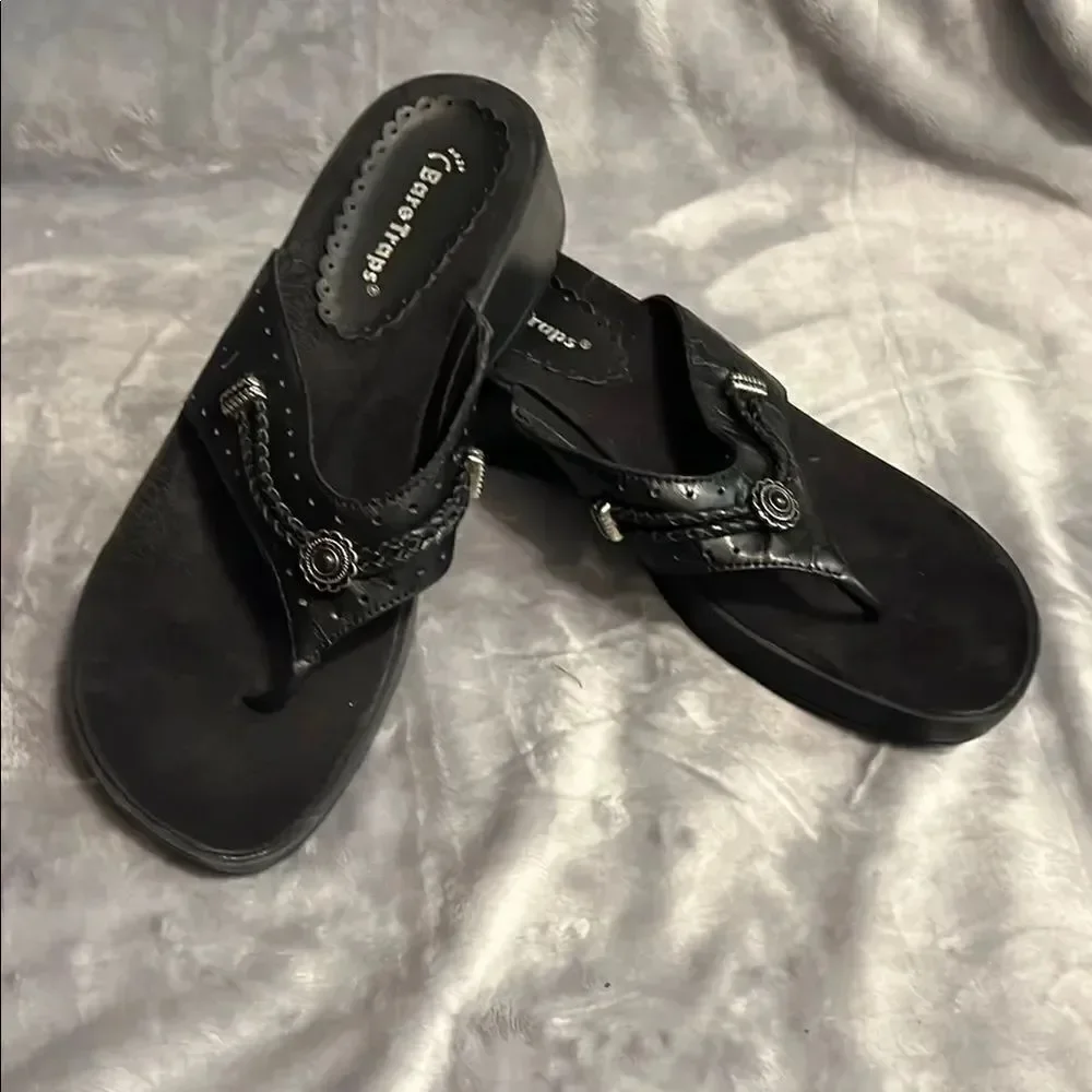 BareTraps Obvious Black Leather Thong Sandals